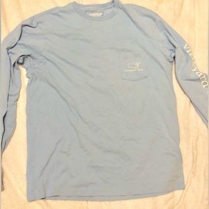 Vineyard Vines  Long-Sleeve T Light Blue. Size M
